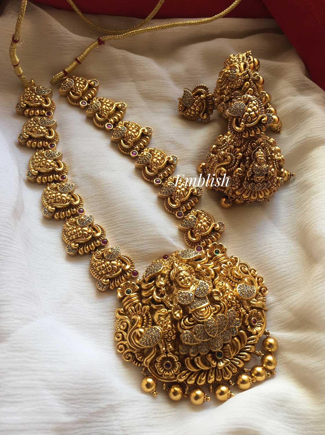 The grand Ad stones Peacock LAKSHMI bridal neckpiece-short 
